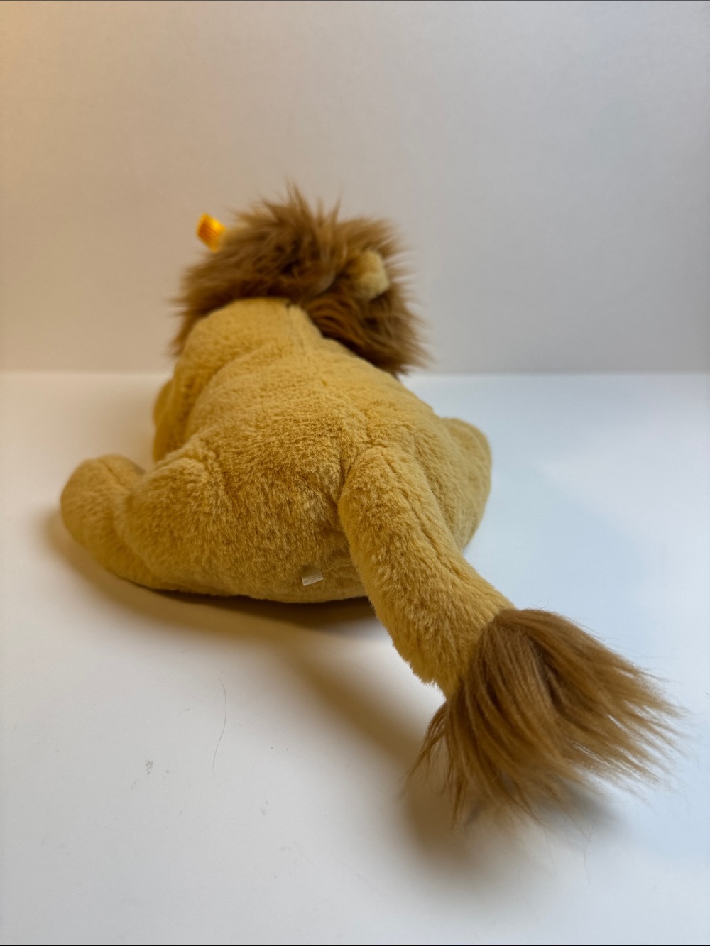 Steiff Liam the Lion Plush Cuddly Friends - Picture 3 of 7
